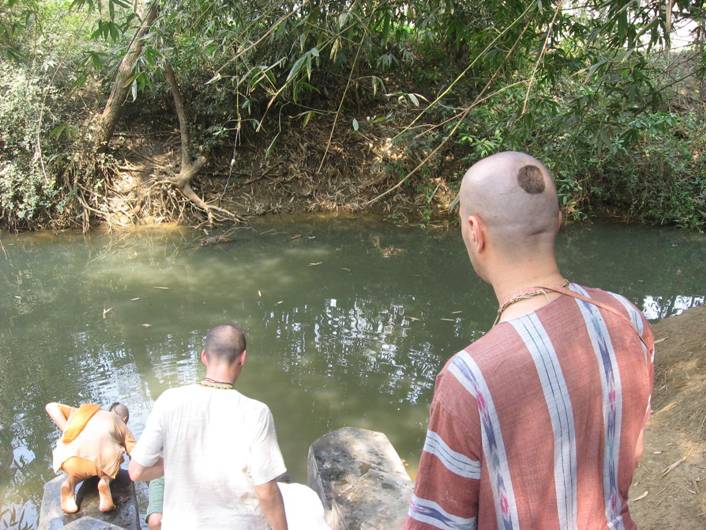 Yamuna at Ekachakra_02.jpg