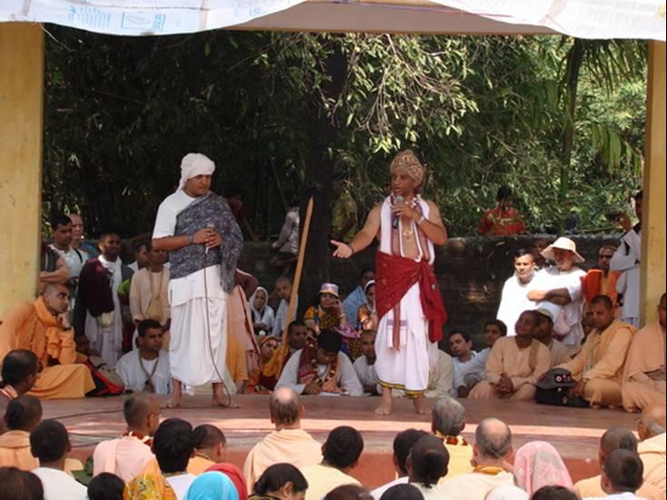 Srila_Jayadeva_Goswami_drama_01.JPG